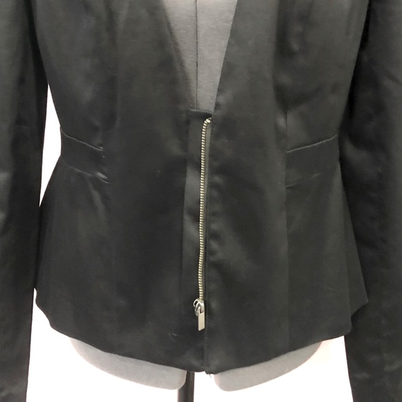 ATTENTION Women's Sateen Front Zip black tailored hourglass Blazer sizeS NWOT - Picture 3 of 10